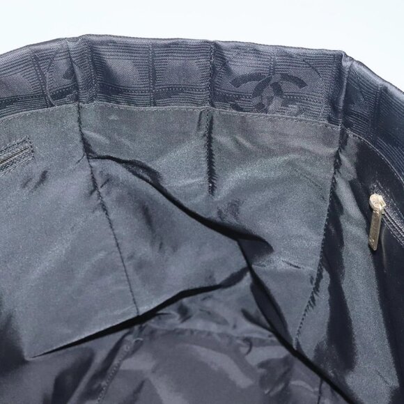 CHANEL New Travel Line Tote Bag Nylon Black gold CC Auth 131937 - Picture 12 of 16